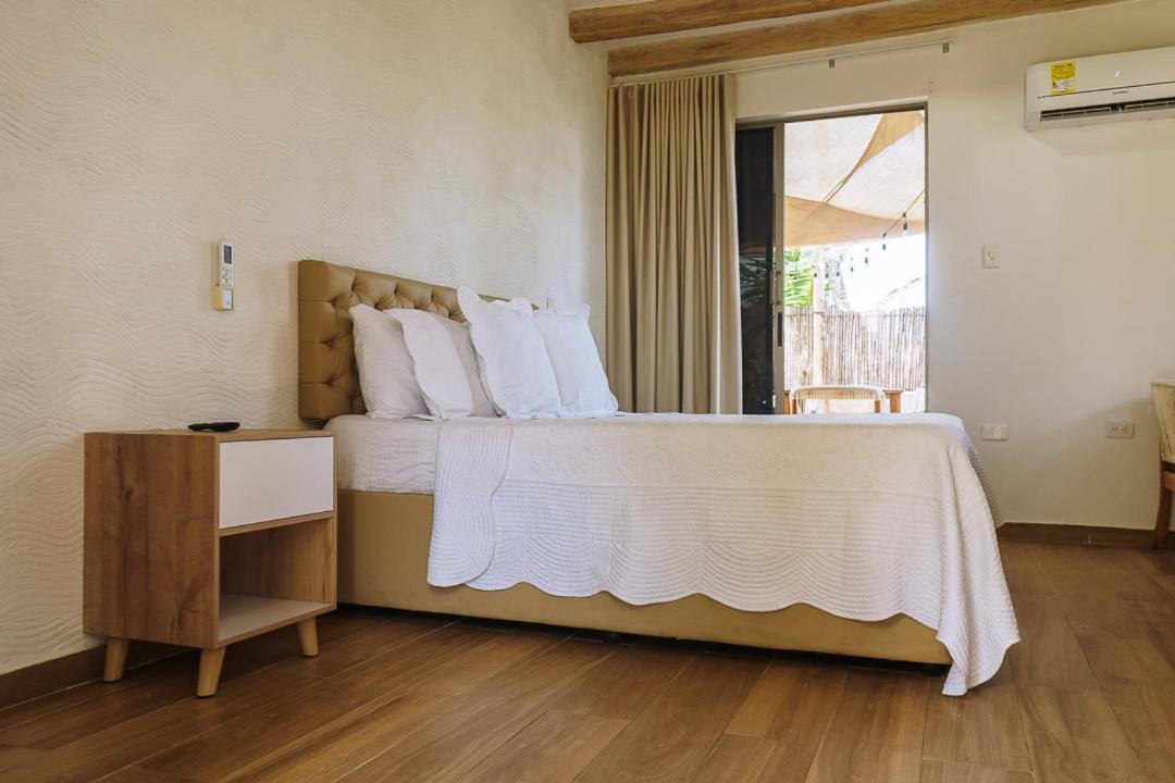Palmarito Beach Hotel ティエラ・ボンバ エクステリア 写真